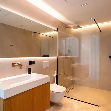 Antibesluxuriousresidence Apartmán