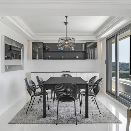 Antibesluxuriousresidence *